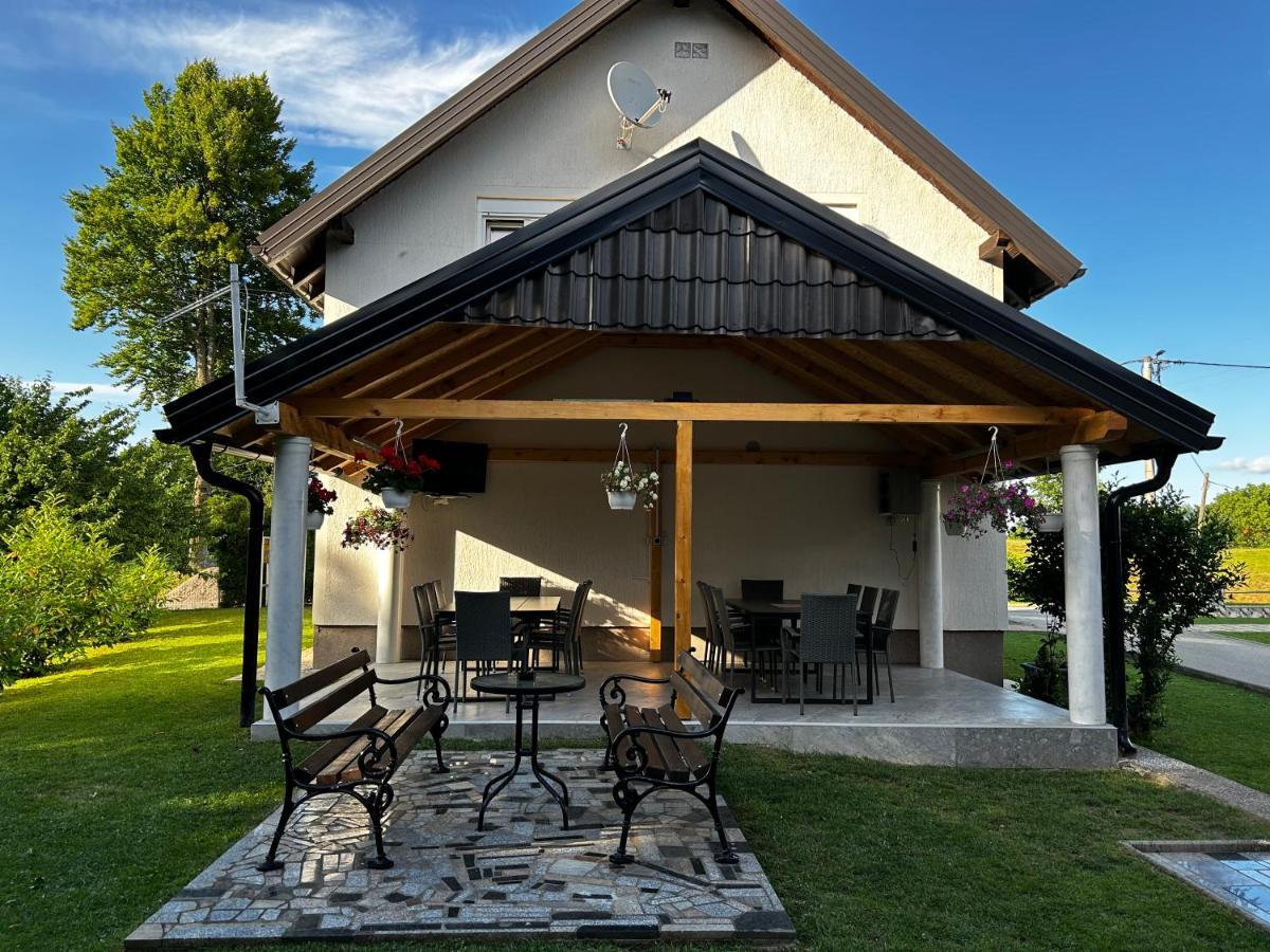 House Mirjana Hotel สโมลยานัซ ภายนอก รูปภาพ